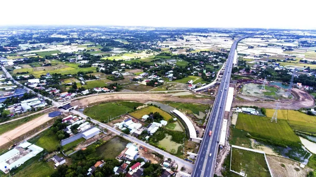 hinh anh duong cao toc ben luc long thanh - WATERPOINT BẾN LỨC hinh anh duong cao toc ben luc long thanh - DỰ ÁN WATERPOINT BẾN LỨC LONG AN NAM LONG