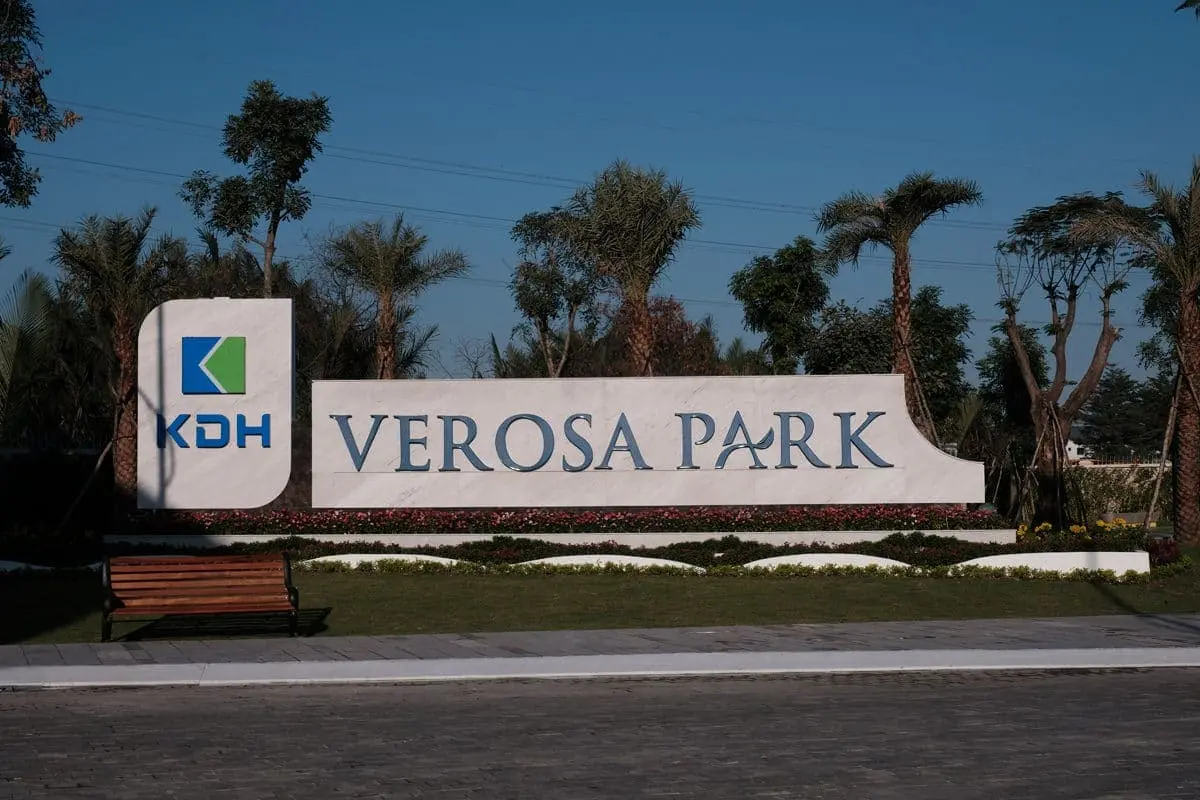 DỰ ÁN NHÀ PHỐ BIỆT THỰ VEROSA PARK QUẬN 9 hinh anh thuc te verosa park - DỰ ÁN NHÀ PHỐ BIỆT THỰ VEROSA PARK QUẬN 9