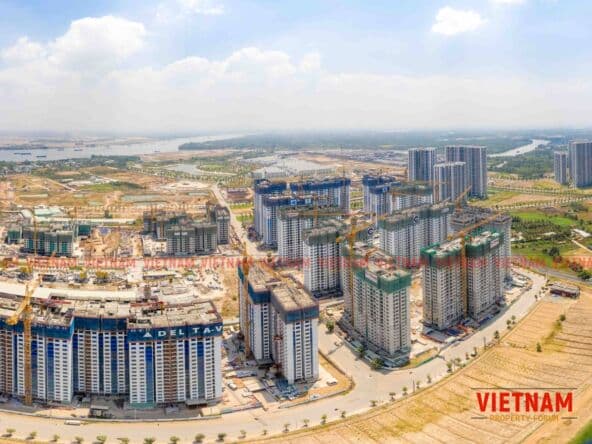 Tiến độ 21 toà căn hộ phân khu The Origami tại Vinhomes Grand Park mới nhất 4/2021