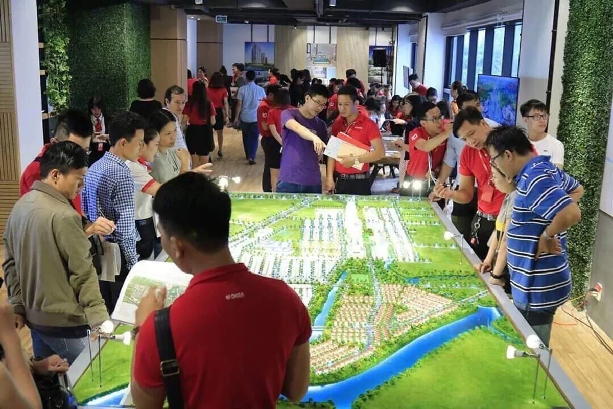 CITIGRAND QUẬN 2 36 Khách hàng tham quan Khu nhà mẫu Dự án Căn hộ CitiGrand Cát Lái