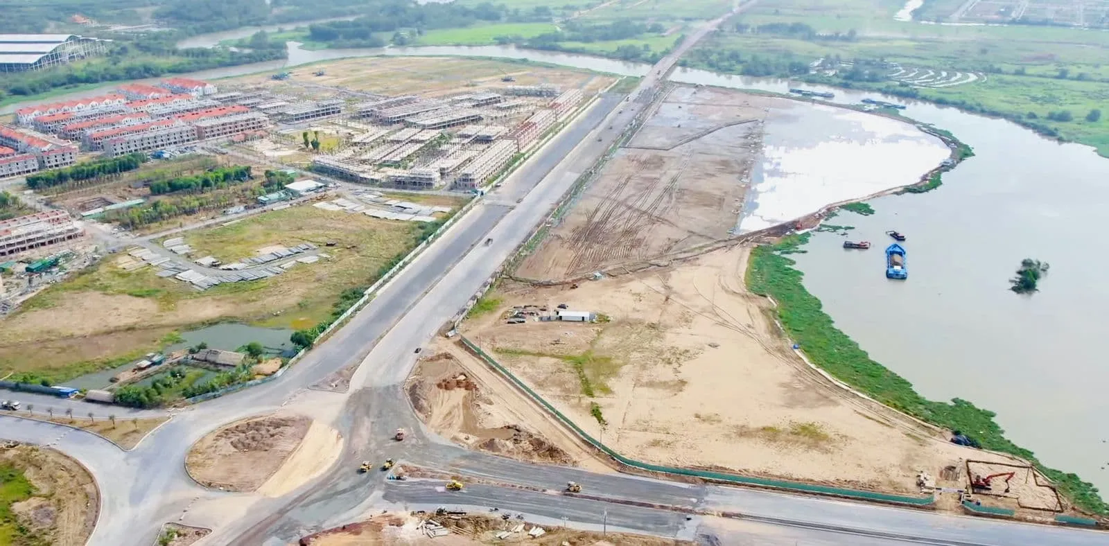 Izumi City 13 Tiến độ thi công Dự án Izumi City 2023