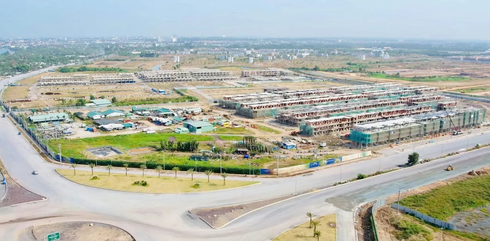 Izumi City 14 Tiến độ thi công Dự án Izumi City 2023