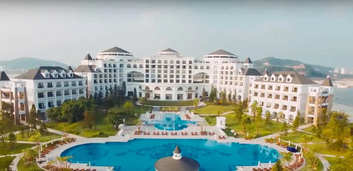 VINHOMES LÀNG VÂN ĐÀ NẴNG 8 Khu khách sạn 6sao VinPearl Làng Vân Đà Nẵng