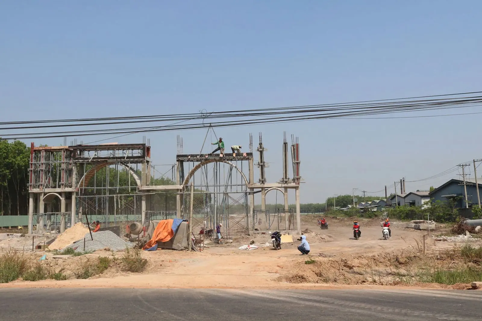 hinh-anh-thuc-te-du-an-kdt-thang-long-residence-binh-duong hinh-anh-thuc-te-du-an-kdt-thang-long-residence-binh-duong