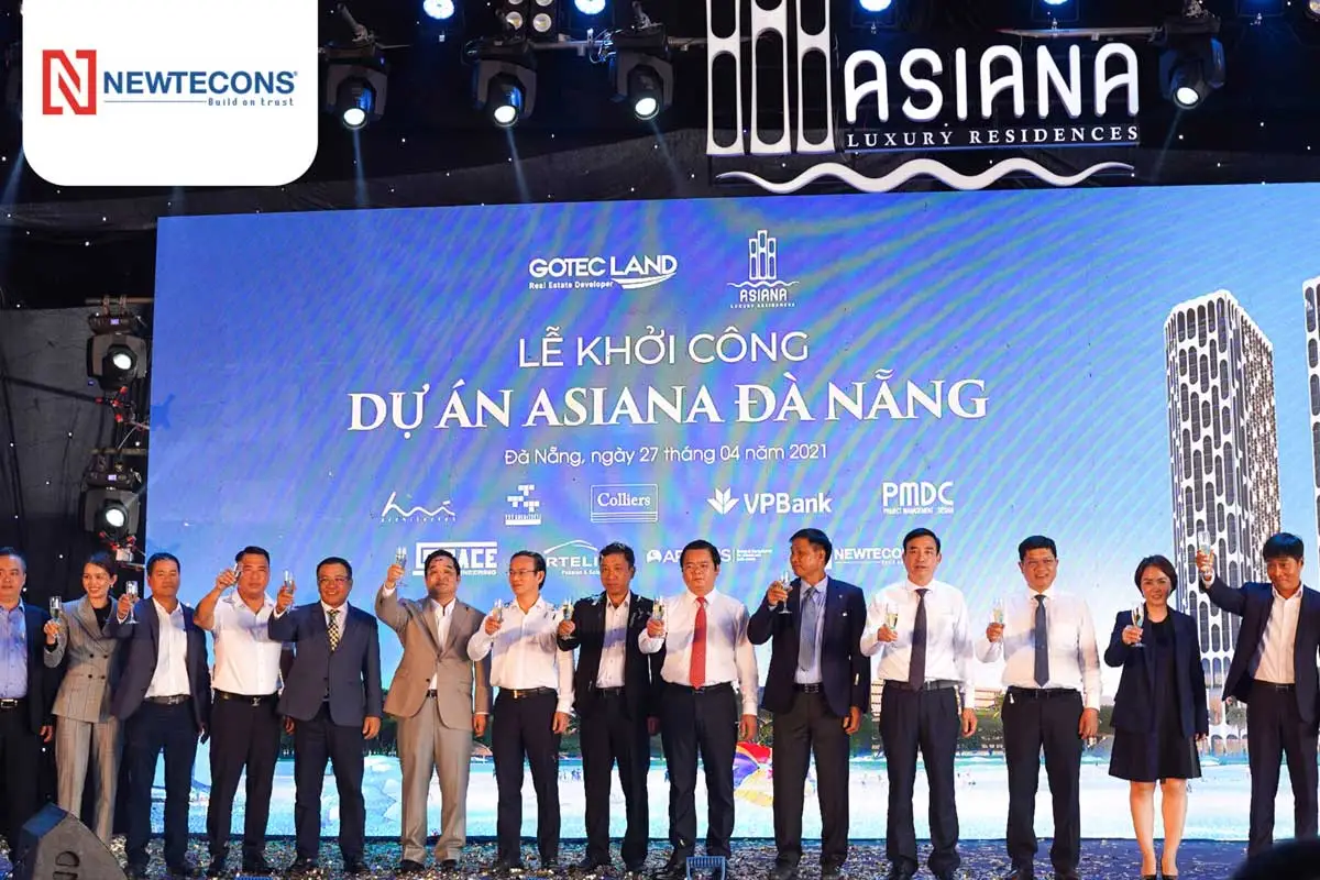 Shizen Nami Đà Nẵng Dai dien cac don vi nang ly chuc mung thanh cong cua du an Asiana Da Nang - Shizen Nami Đà Nẵng