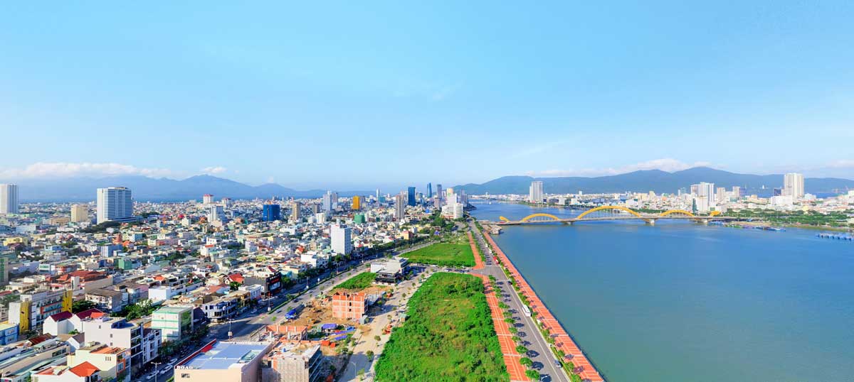 View Hướng Bắc từ Căn hộ The Royal Đà Nẵng