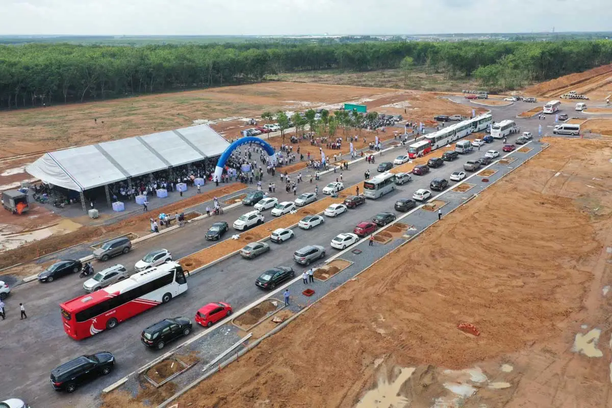 Cập nhật Hình ảnh tiến độ thi công thực tế tại Dự án Gem Sky World Cập nhật Hình ảnh tiến độ thi công thực tế tại Dự án Gem Sky World