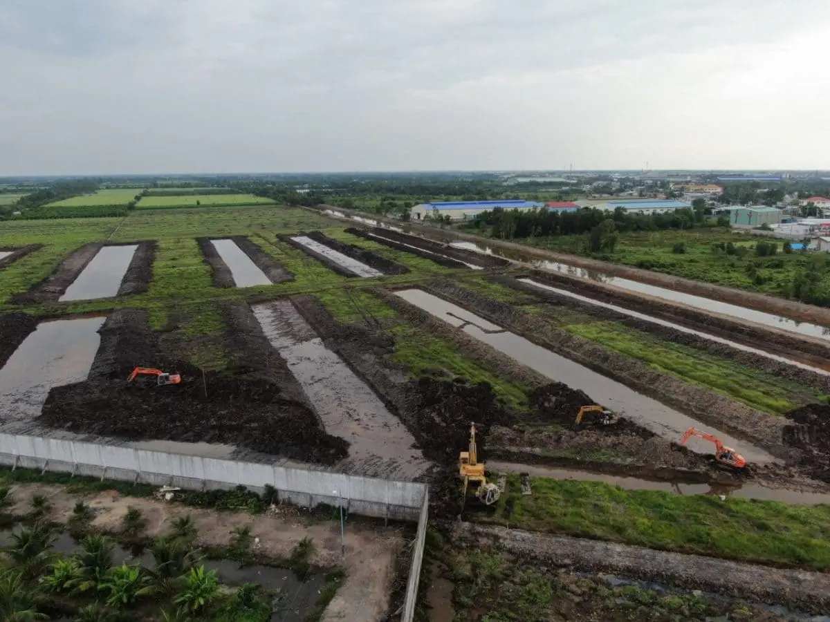 LAGO CENTRO LONG AN 14 cong truong thi cong du an lago centro