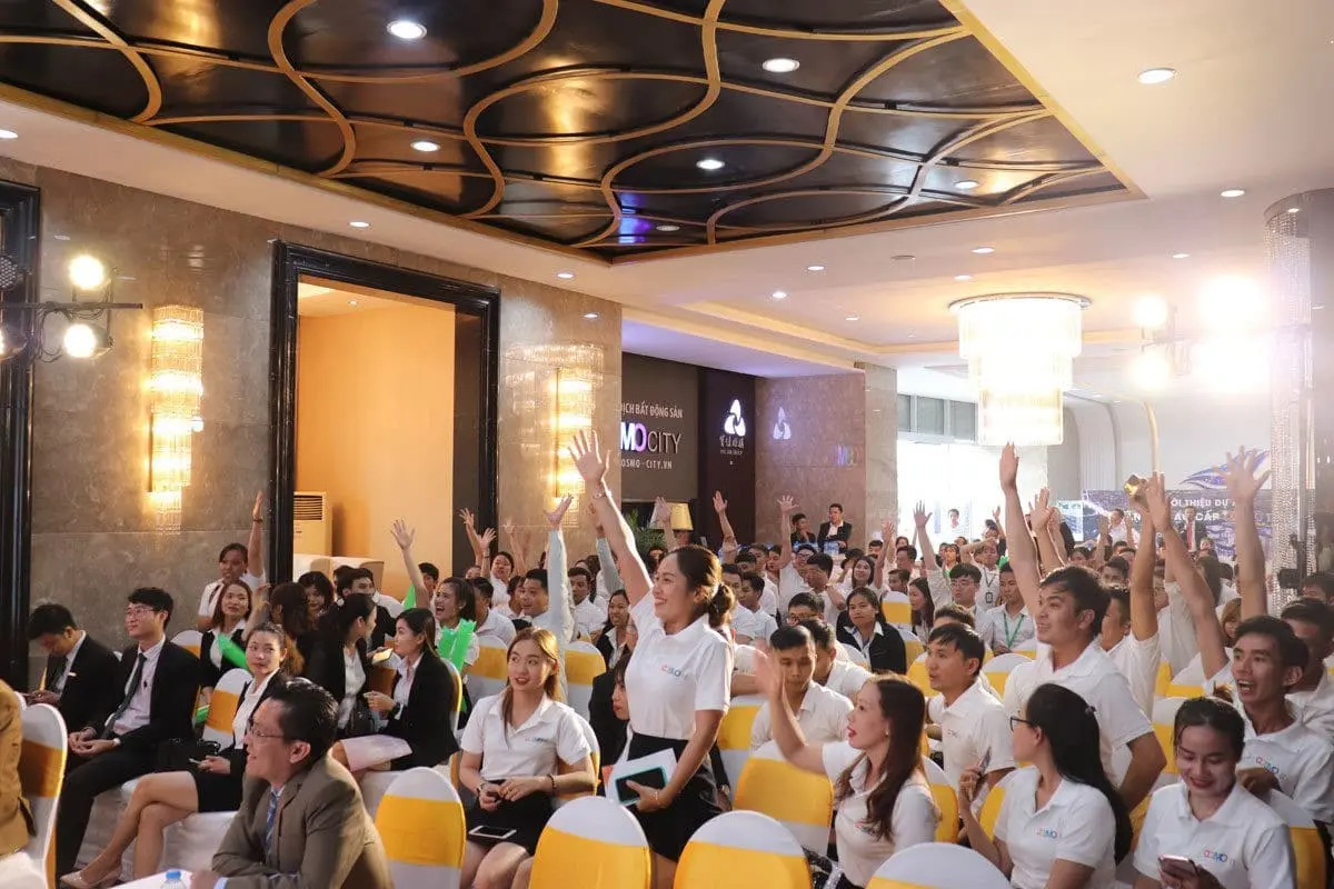 COSMO CITY II QUẬN 7 4 le-ra-quan-du-an-cosmo-2