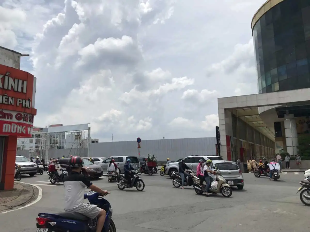 KING CROWN INFINITY THỦ ĐỨC hinh anh tien do thi cong thuc te du an can ho king crown infinity - KING CROWN INFINITY THỦ ĐỨC