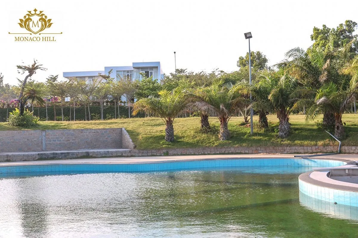 ho-nuoc-trung-tam-du-an-monaco-hill-mui-ne ho-nuoc-trung-tam-du-an-monaco-hill-mui-ne