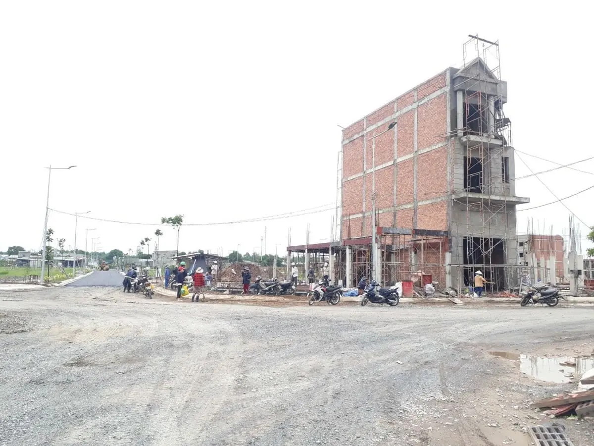 SHOPHOUSE VÀ BIỆT THỰ VALERICH 8 Tiến độ xây dựng ngày 1/7/2020 Valerich