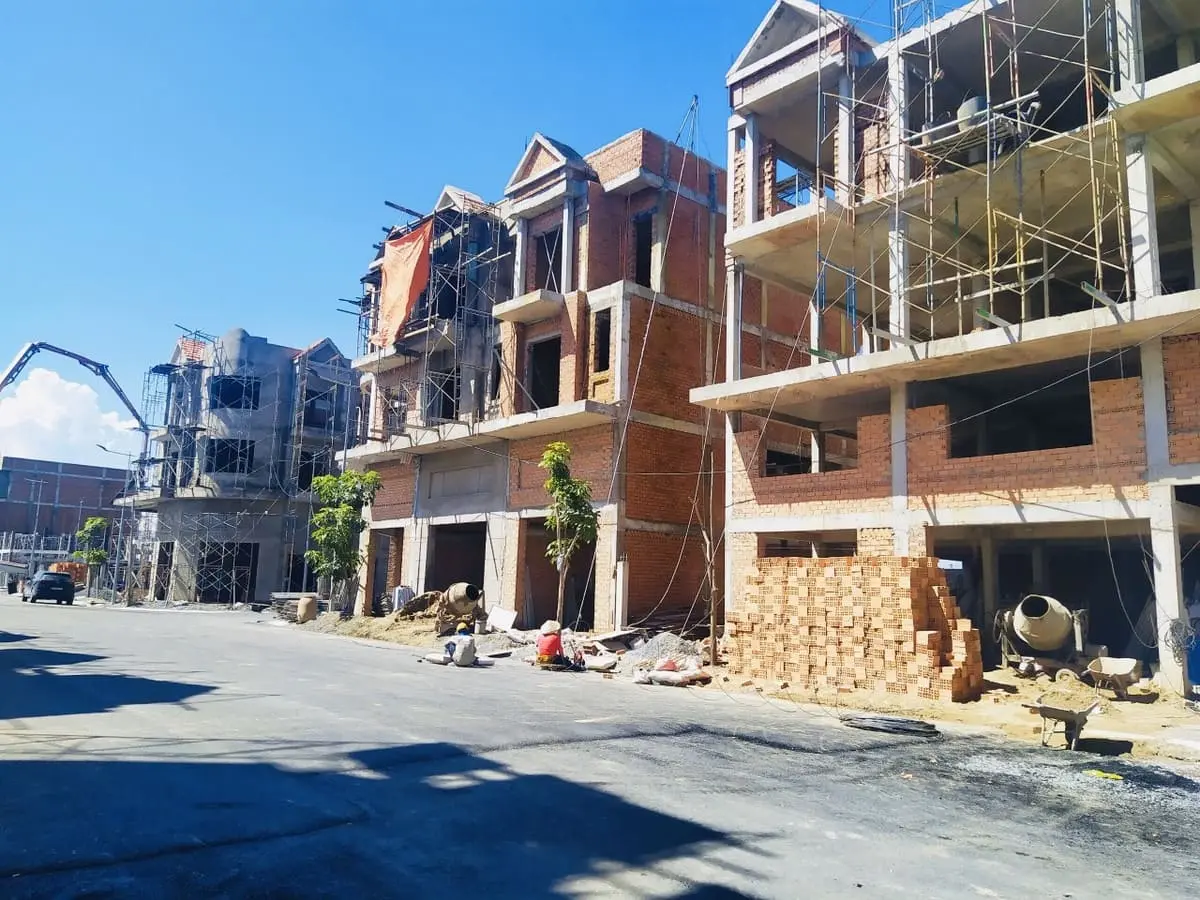 SHOPHOUSE VÀ BIỆT THỰ VALERICH 9 Tiến độ xây dựng Valerich 2/7/2020