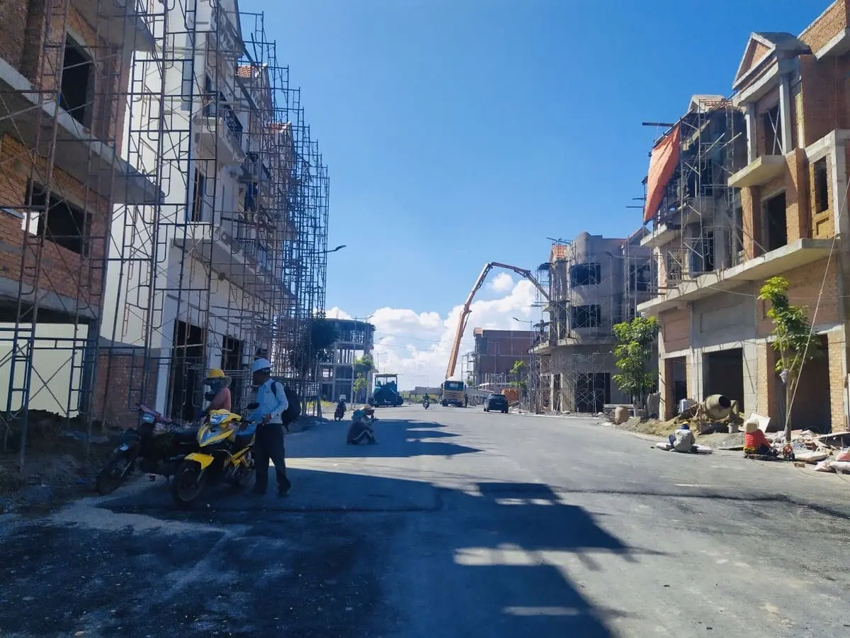 SHOPHOUSE VÀ BIỆT THỰ VALERICH 12 Tiến độ xây dựng Valerich ngày 4/7/2020