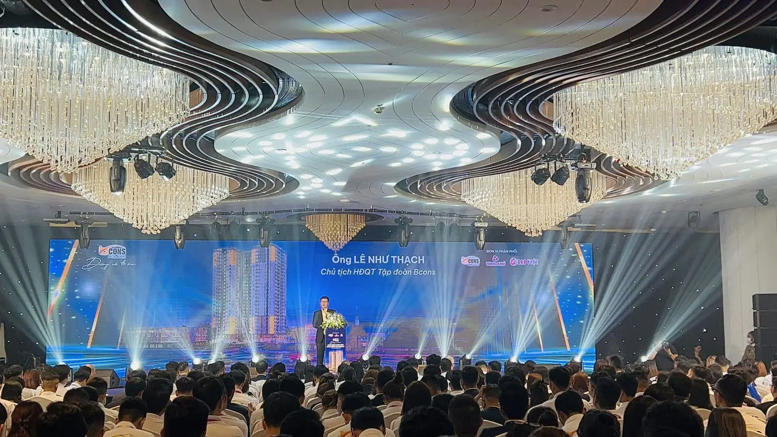 Bcons Polaris 5 Ông Lê Như Thạch – Chủ tịch Tập đoàn Bcons tại Lễ ra quân Dự án Căn hộ Bcons Polaris Lê Trọng Tấn Dĩ An Bình Dương